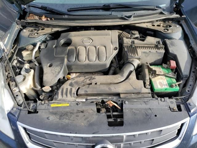 2010 Nissan Altima Base