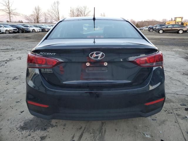 2022 Hyundai Accent SE