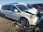 2012 Chrysler Town & Country Touring