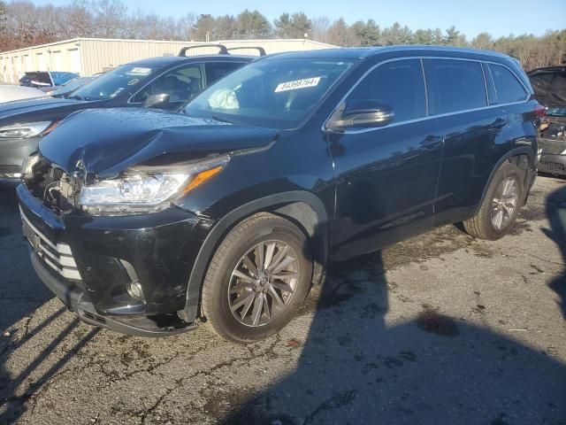 2018 Toyota Highlander SE