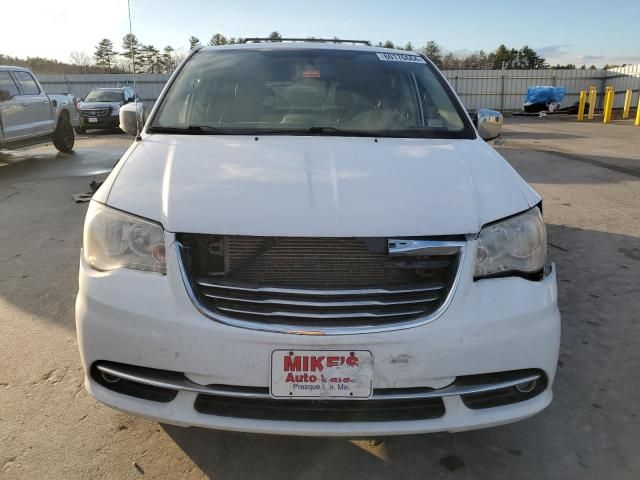 2015 Chrysler Town & Country Touring L