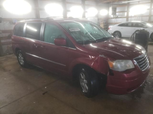 2010 Chrysler Town & Country Touring