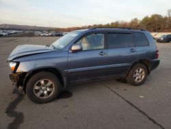 Lots with Bids for sale at auction: 2004 Toyota Highlander