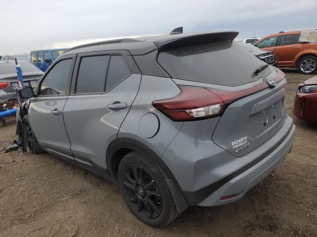 2022 Nissan Kicks SR