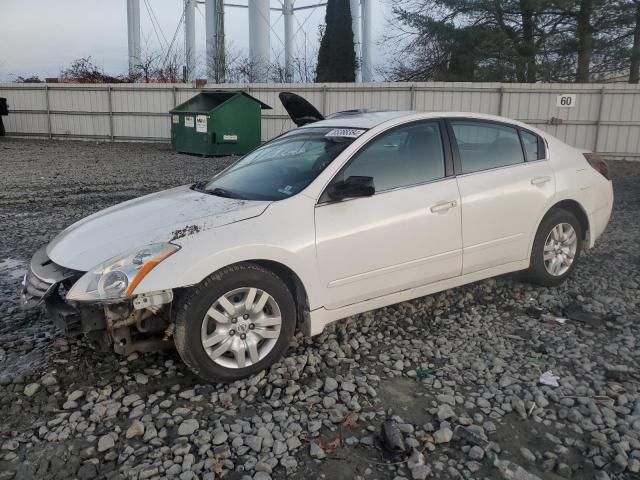 2010 Nissan Altima Base