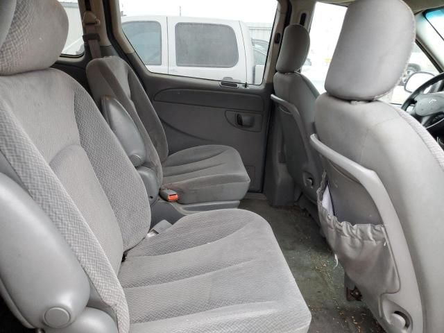 2005 Dodge Caravan SXT