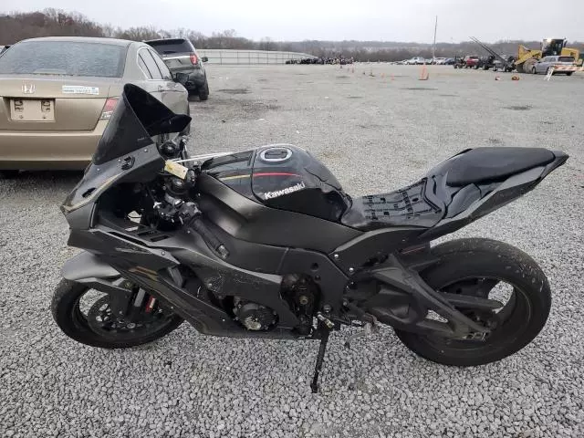 2023 Kawasaki ZX1002 M