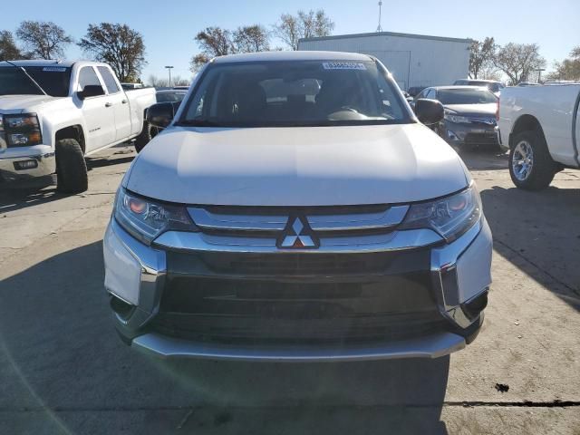 2017 Mitsubishi Outlander ES