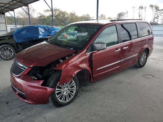 2013 Chrysler Town & Country Touring L