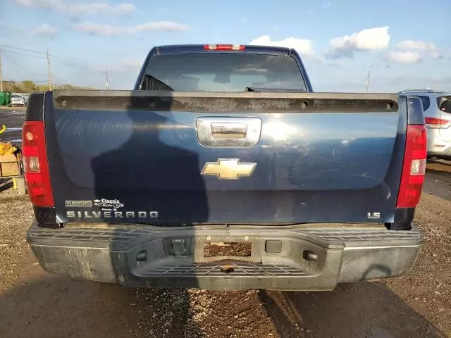 2011 Chevrolet Silverado C1500 LS