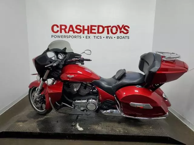 2013 Victory Cross Country Touring