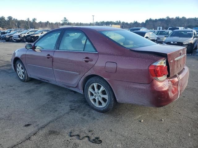 2005 Toyota Camry LE