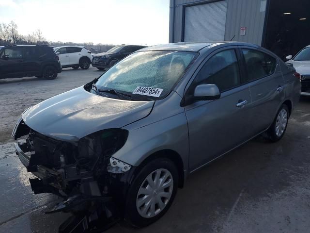 2013 Nissan Versa S