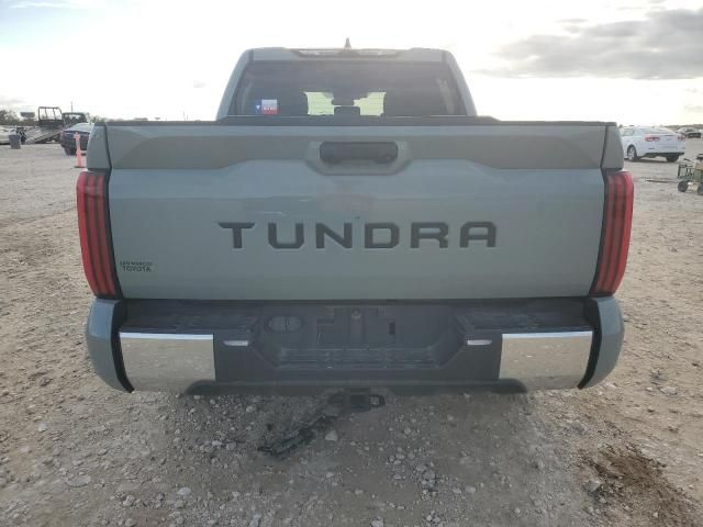 2022 Toyota Tundra Crewmax SR