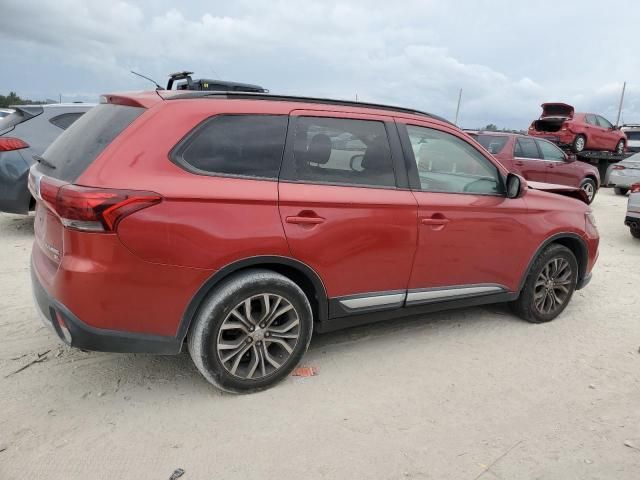 2016 Mitsubishi Outlander SE