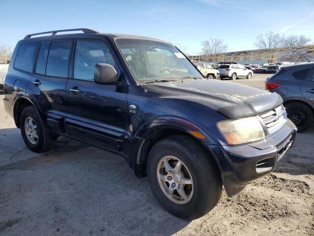 2002 Mitsubishi Montero XLS