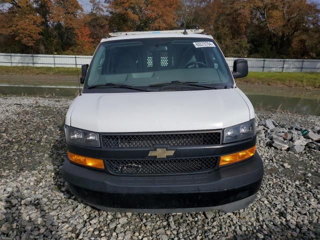 2022 Chevrolet Express G2500