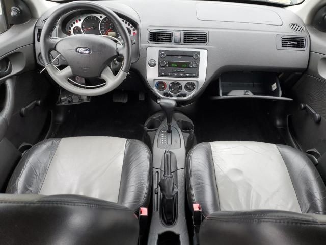 2007 Ford Focus ZX4