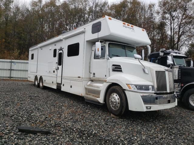 2019 Western Star 5700 XE