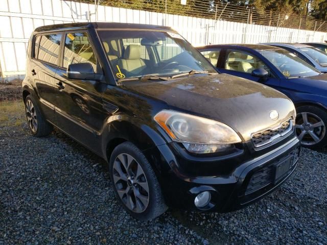 2013 KIA Soul +