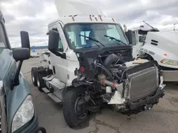 Vehiculos salvage en venta de Copart Woodhaven, MI: 2022 Freightliner Cascadia 116