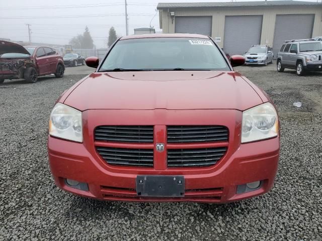 2005 Dodge Magnum R/T