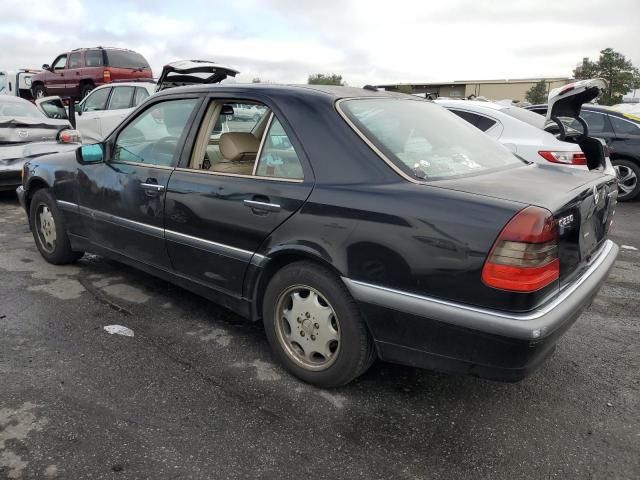 2000 Mercedes-Benz C 230