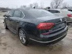 2017 Volkswagen Passat R-Line