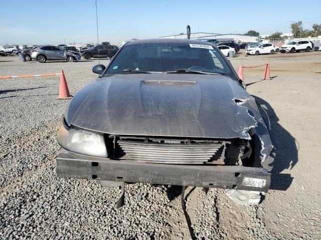 2002 Ford Mustang