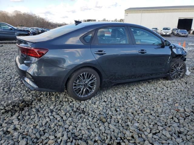 2023 KIA Forte GT Line