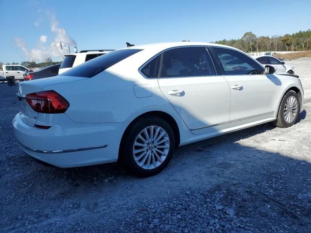 2016 Volkswagen Passat SE