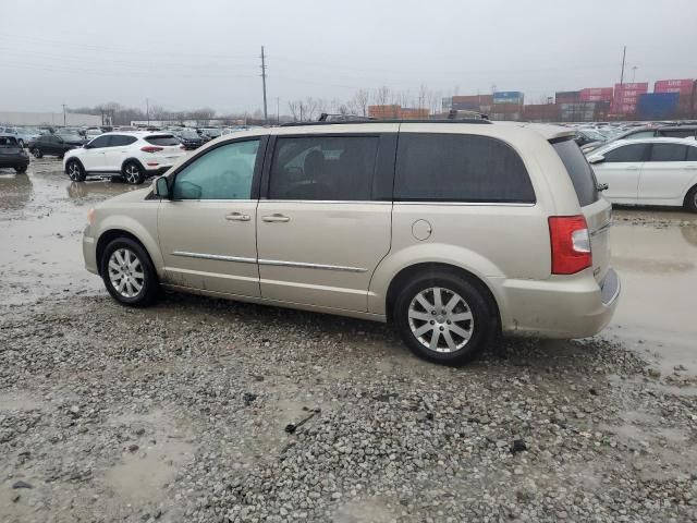 2013 Chrysler Town & Country Touring