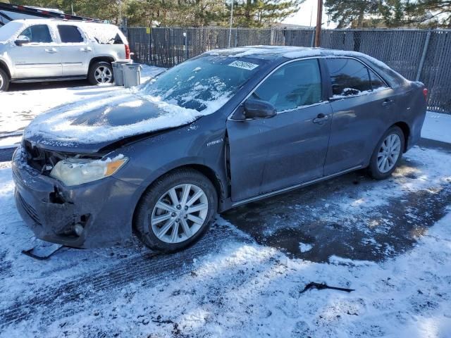 2014 Toyota Camry Hybrid