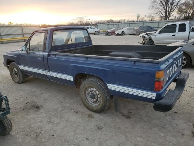 1984 Toyota Pickup 1/2 TON RN55 DLX