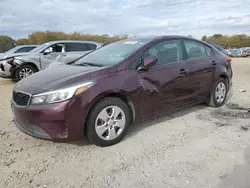 KIA Vehiculos salvage en venta: 2017 KIA Forte LX