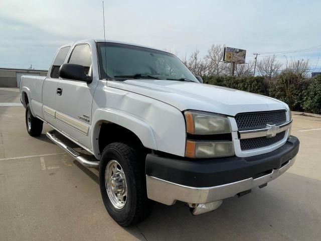 2004 Chevrolet Silverado C2500 Heavy Duty