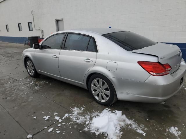 2005 Toyota Avalon XL