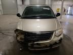 2005 Chrysler Town & Country Touring