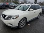 2016 Nissan Pathfinder S