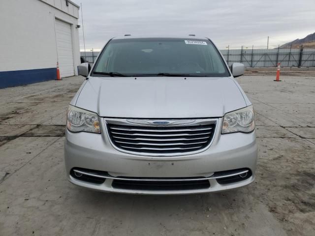 2012 Chrysler Town & Country Touring