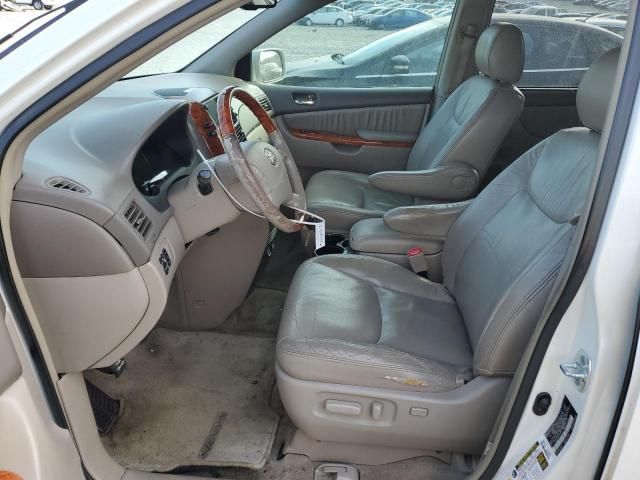 2007 Toyota Sienna XLE