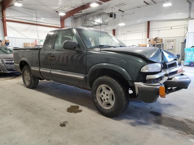 2003 Chevrolet S Truck S10