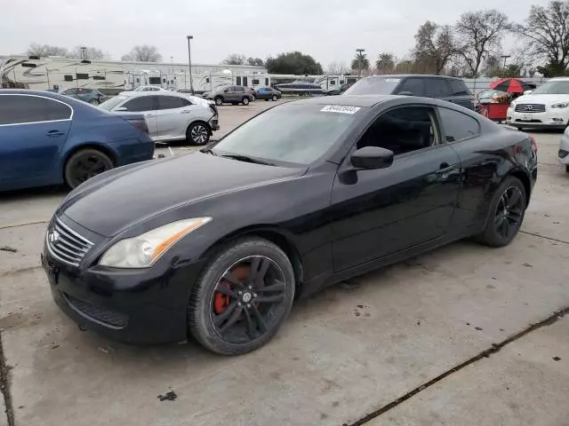 2009 Infiniti G37