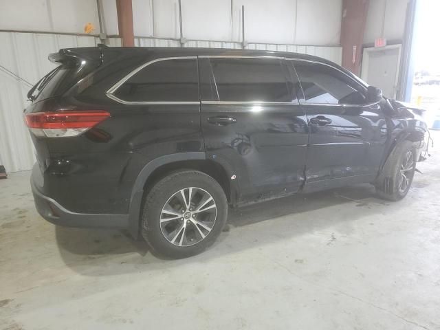 2018 Toyota Highlander LE