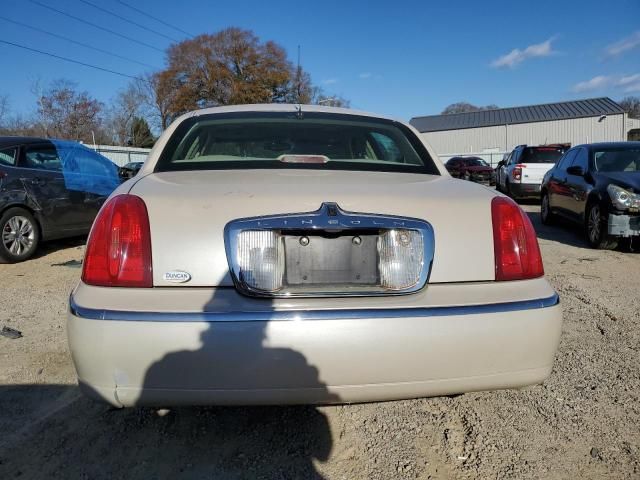 2000 Lincoln Town Car Cartier