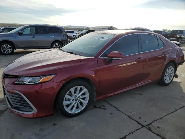 2022 Toyota Camry LE