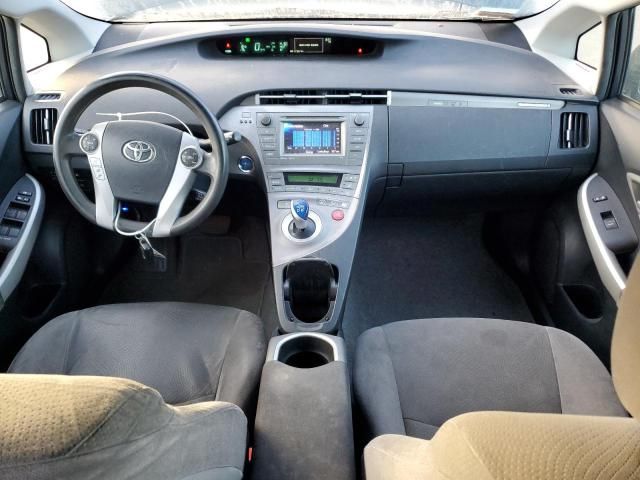 2014 Toyota Prius PLUG-IN