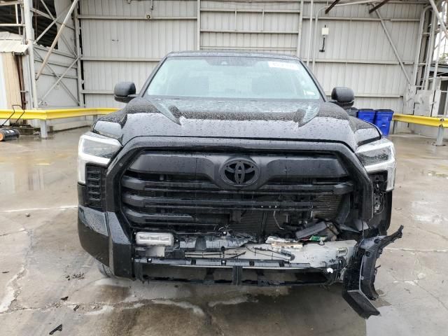 2023 Toyota Tundra Crewmax SR