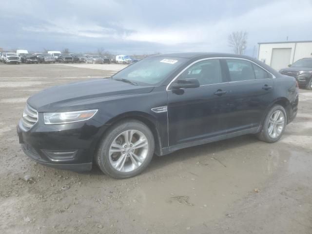 2016 Ford Taurus SEL