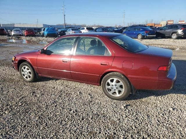 1999 Toyota Camry LE